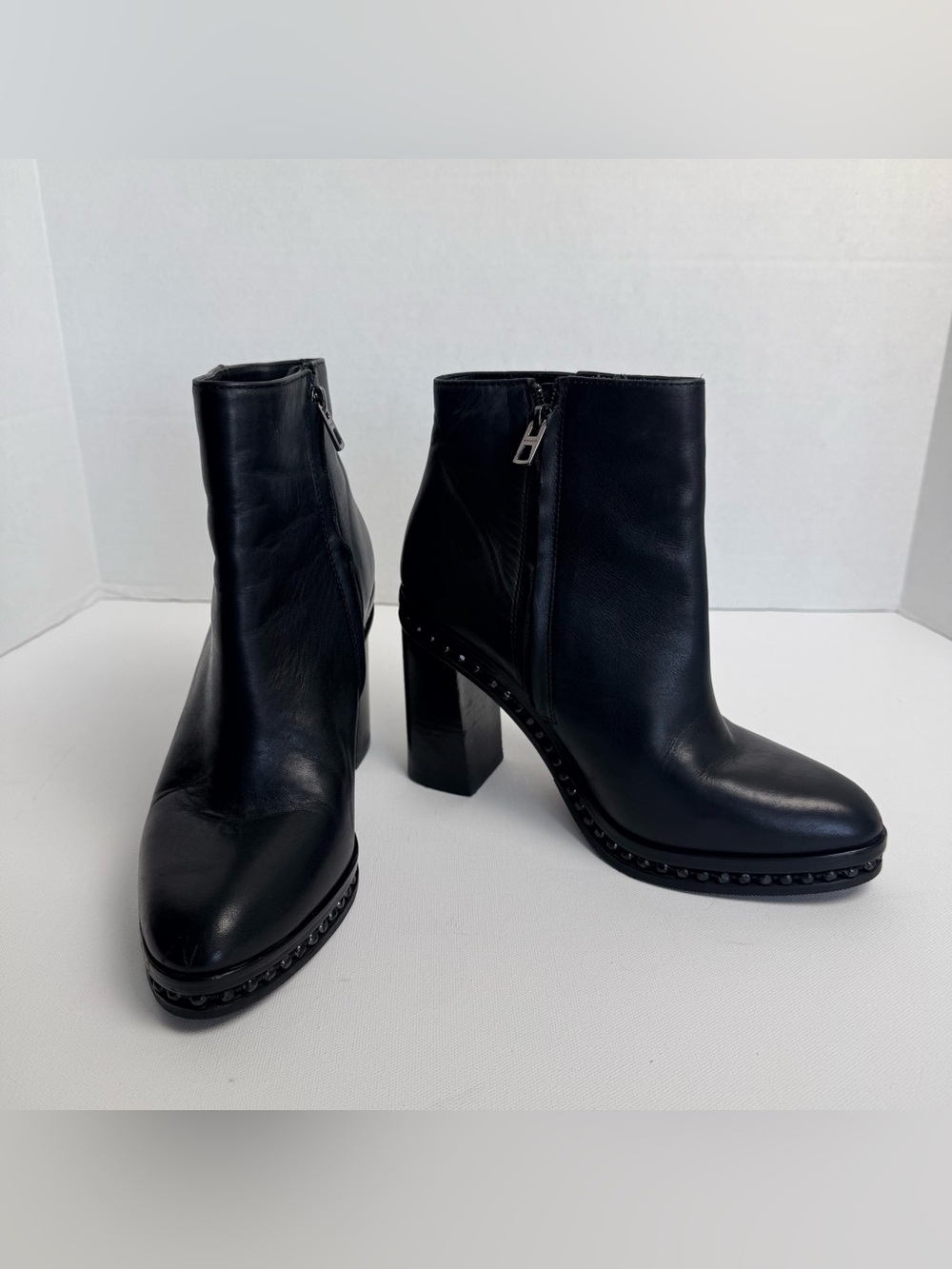 Coach Justina Black Leather Bead Chain Studded Ankle Boots 8.5B